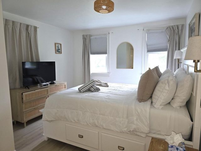 55 Deerfield Rd, Barnstable, MA 02655
