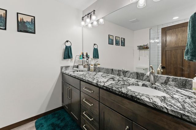 12905 Brenly Way, Rogers, MN 55374