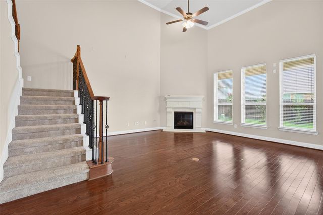 18202 Wedgewood Bluff Court, Spring, TX 77379