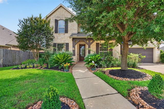 18202 Wedgewood Bluff Court, Spring, TX 77379