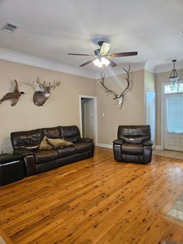 42156 Sandstone Ave, Prairieville, LA 70769