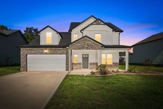 1469 Citadel Dr, Clarksville, TN 37042