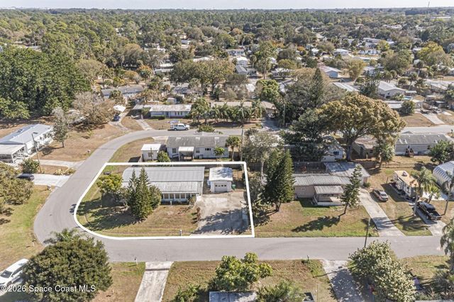 37 Sapphire Street, Melbourne, FL 32904