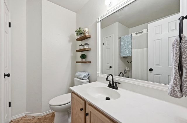 1409 Knoll Ridge DR, Cedar Park, TX 78613
