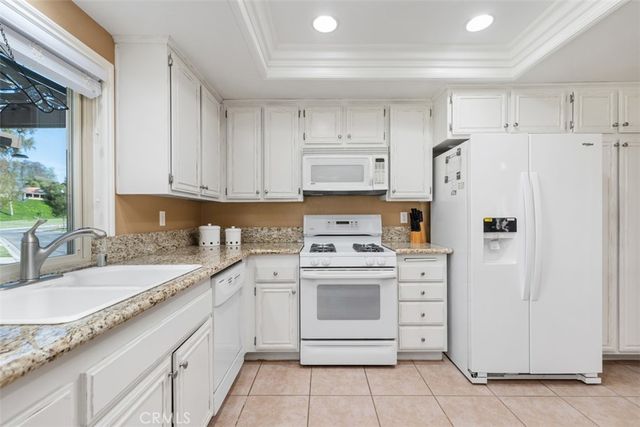 27857 Espinoza, Mission Viejo, CA 92692