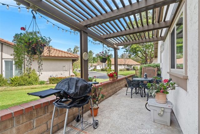 27857 Espinoza, Mission Viejo, CA 92692