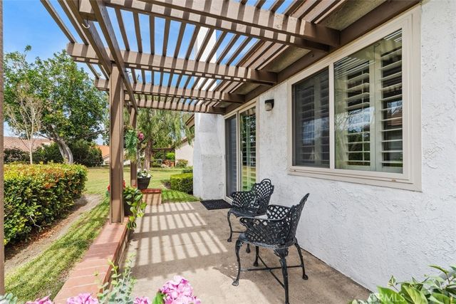 27857 Espinoza, Mission Viejo, CA 92692
