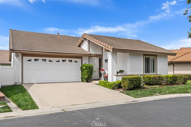 27857 Espinoza, Mission Viejo, CA 92692