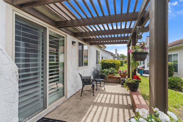 27857 Espinoza, Mission Viejo, CA 92692