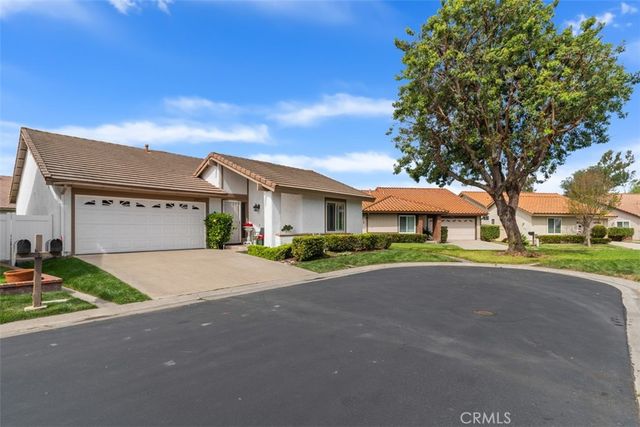 27857 Espinoza, Mission Viejo, CA 92692