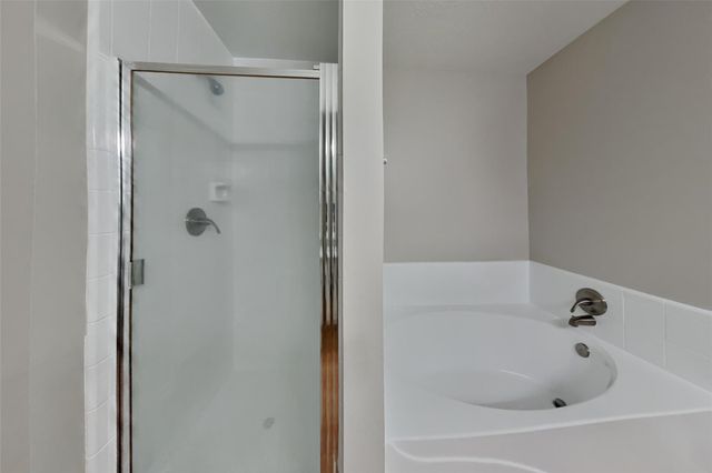 26912 Castlecliff Lane, Kingwood, TX 77339