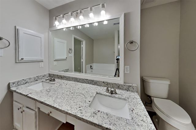 26912 Castlecliff Lane, Kingwood, TX 77339