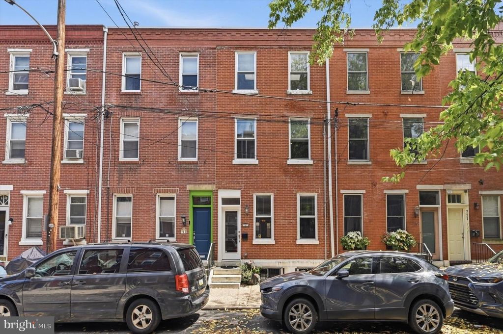 717 S MARVINE ST, PHILADELPHIA, PA 19147 — exterior