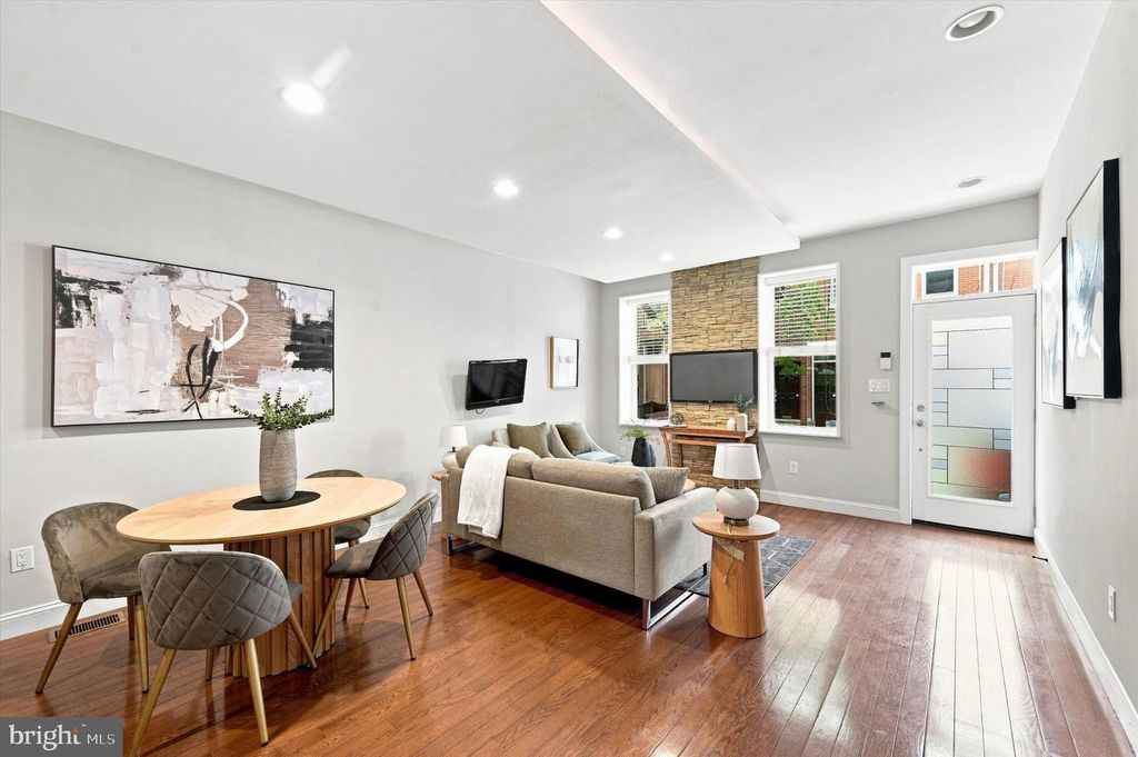 717 S MARVINE ST, PHILADELPHIA, PA 19147 — photo 5