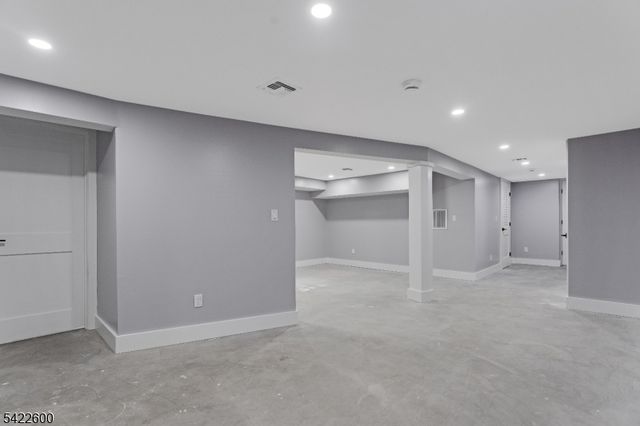 191 Franklin St, Secaucus Town, NJ 07094