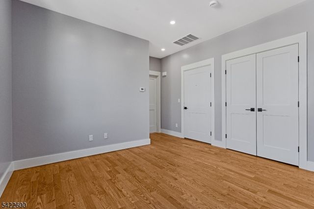 191 Franklin St, Secaucus Town, NJ 07094