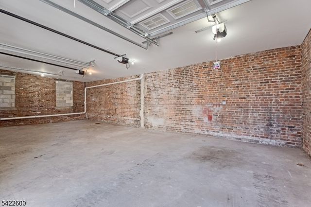 191 Franklin St, Secaucus Town, NJ 07094