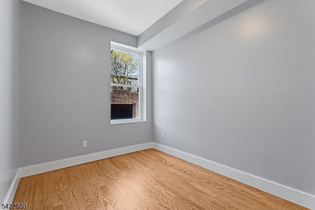 191 Franklin St, Secaucus Town, NJ 07094