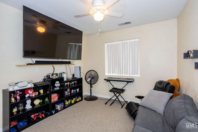 11910 Aurora Valley Avenue, Bakersfield, CA 93312