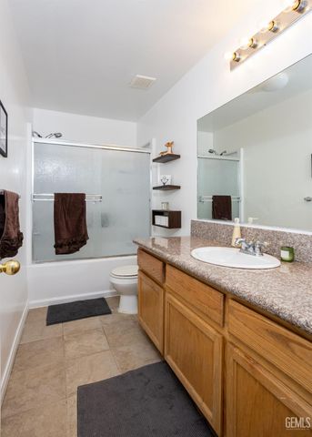 11910 Aurora Valley Avenue, Bakersfield, CA 93312