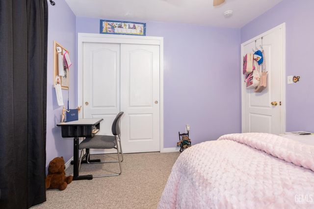 11910 Aurora Valley Avenue, Bakersfield, CA 93312