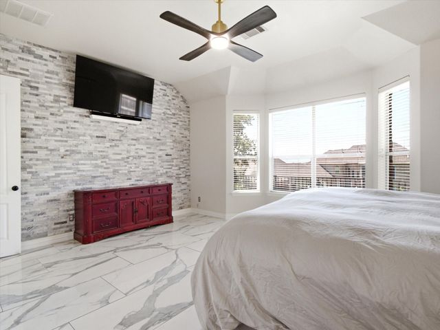 4956 Exposition Way, Fort Worth, TX 76244
