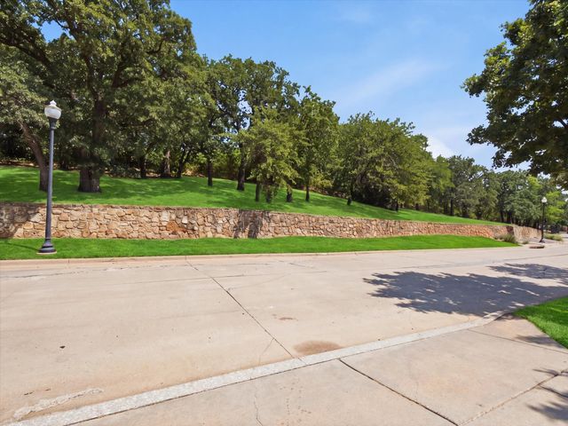 4956 Exposition Way, Fort Worth, TX 76244