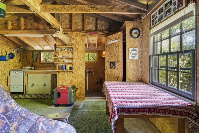 912 Deer Run Lane, Enosburg, VT 05450