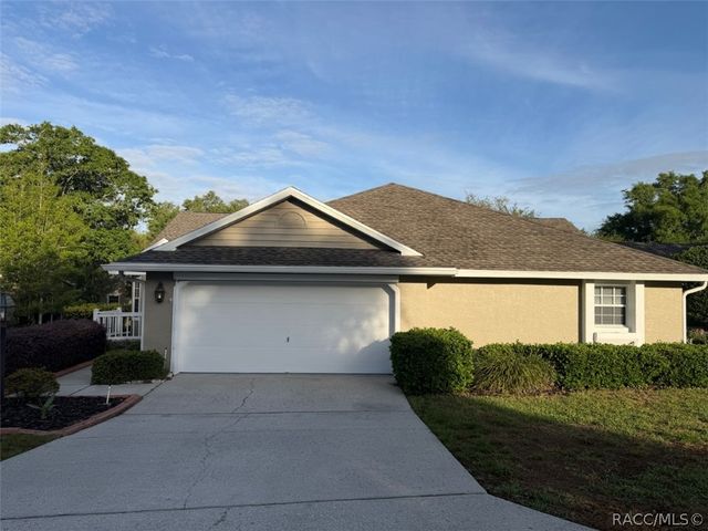 1672 N Foxboro Loop, Crystal River, FL 34429