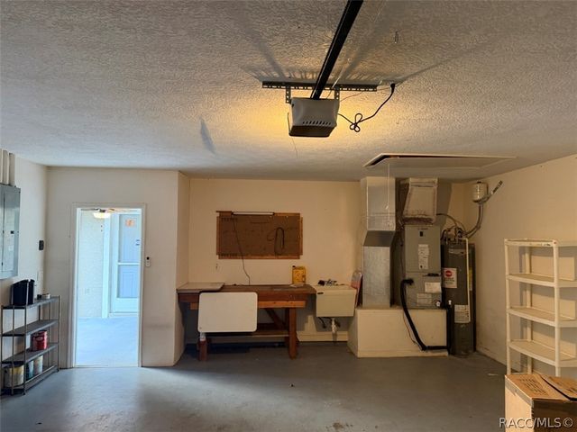 1672 N Foxboro Loop, Crystal River, FL 34429