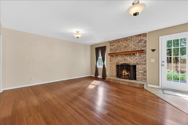 121 Three Wood Lane, Summerville, SC 29483
