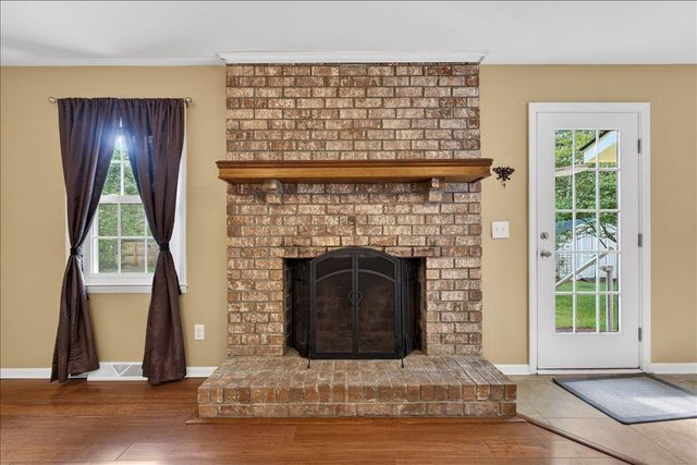 121 Three Wood Lane, Summerville, SC 29483