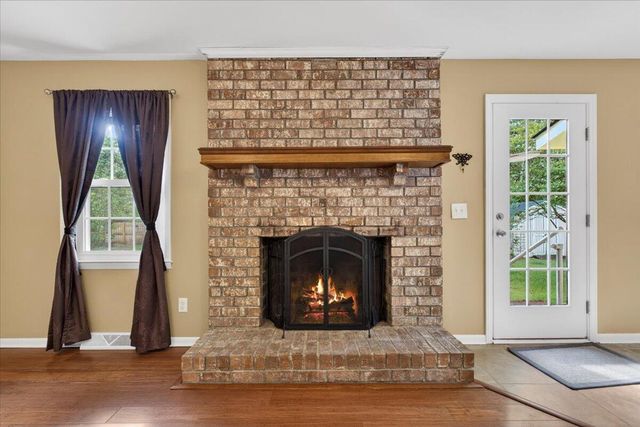 121 Three Wood Lane, Summerville, SC 29483