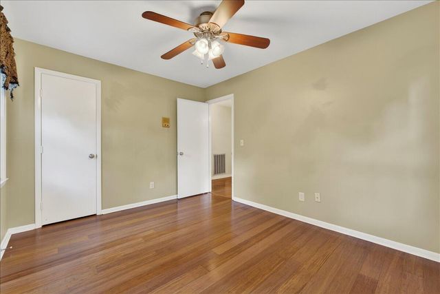 121 Three Wood Lane, Summerville, SC 29483