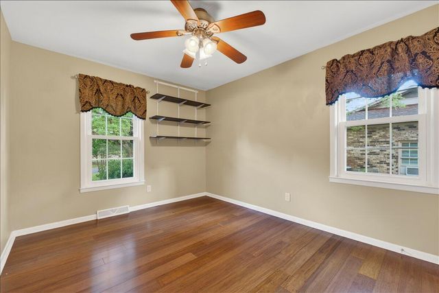 121 Three Wood Lane, Summerville, SC 29483