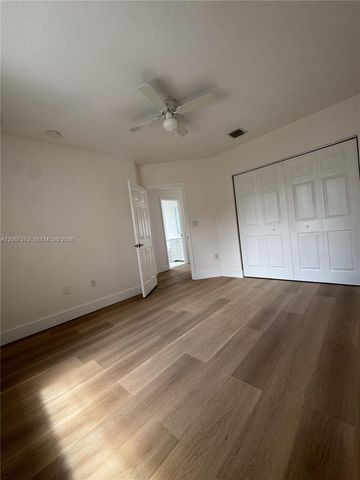 5606 NW 112th Passage, Doral, FL 33178