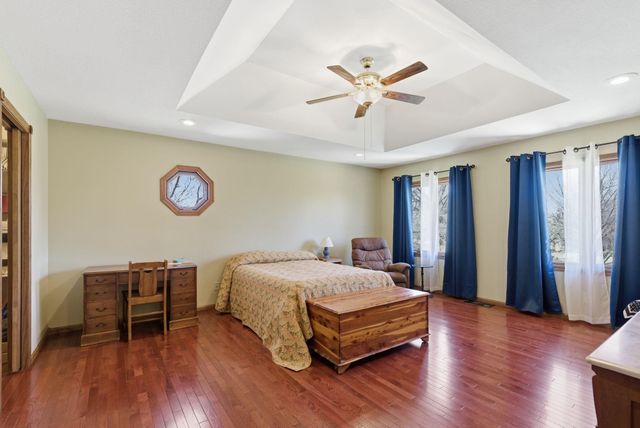 1808 S 125th St E, Wichita, KS 67207