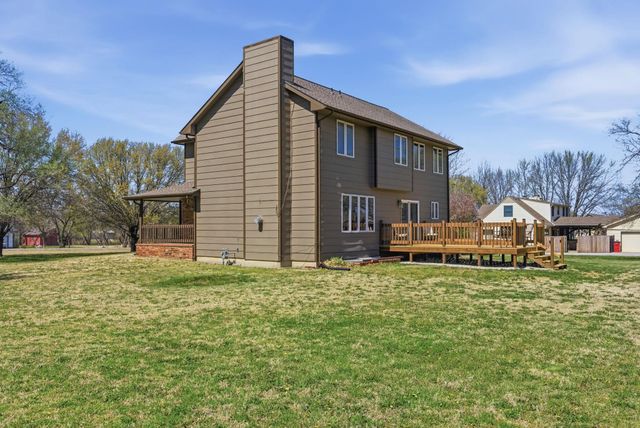 1808 S 125th St E, Wichita, KS 67207