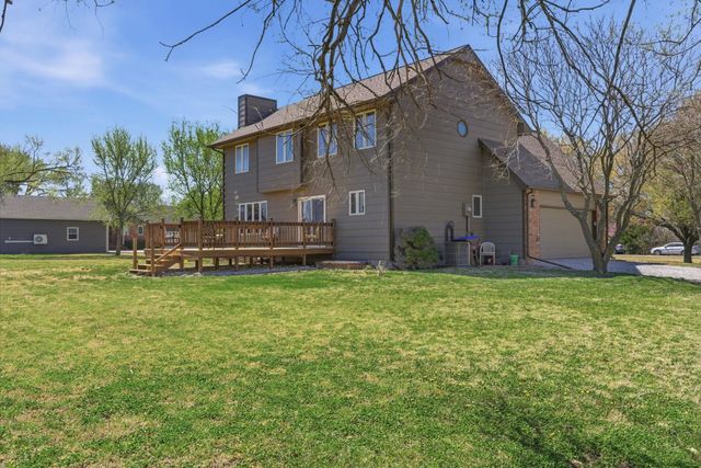 1808 S 125th St E, Wichita, KS 67207