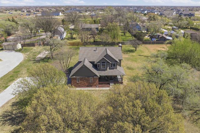 1808 S 125th St E, Wichita, KS 67207