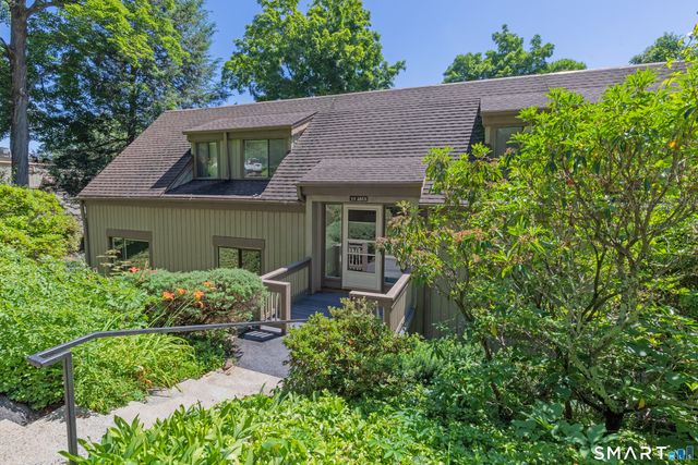 22 Heritage Village B, Southbury, CT 06488