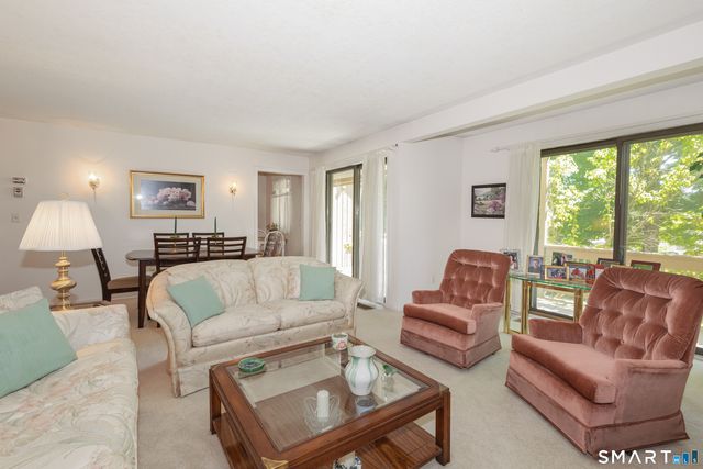 22 Heritage Village B, Southbury, CT 06488