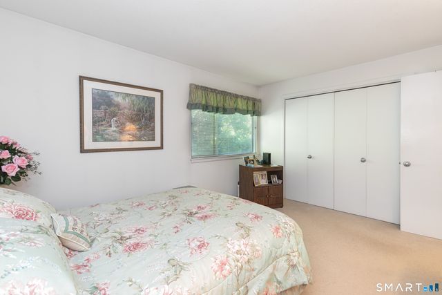 22 Heritage Village B, Southbury, CT 06488