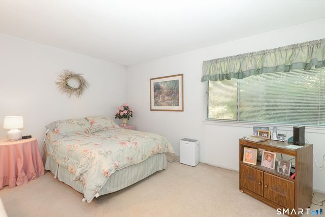 22 Heritage Village B, Southbury, CT 06488