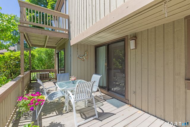 22 Heritage Village B, Southbury, CT 06488