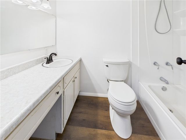 702 E 2nd Street, Mountain Home, AR 72653