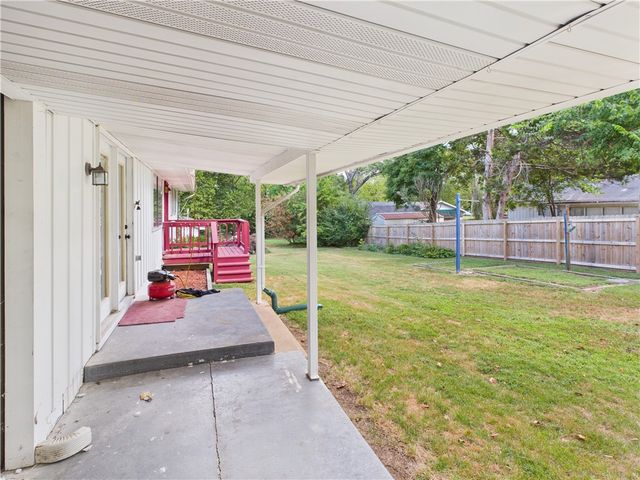 702 E 2nd Street, Mountain Home, AR 72653