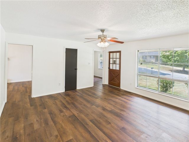 702 E 2nd Street, Mountain Home, AR 72653