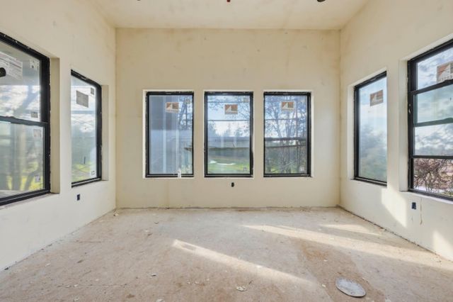 23796 Landon Evan Ln, Auburn, CA 95602