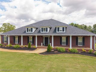 11805 Springridge Drive, Fort Smith, AR 72916